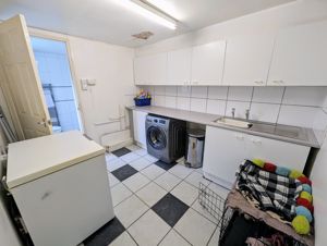 Photo 22- click for photo gallery